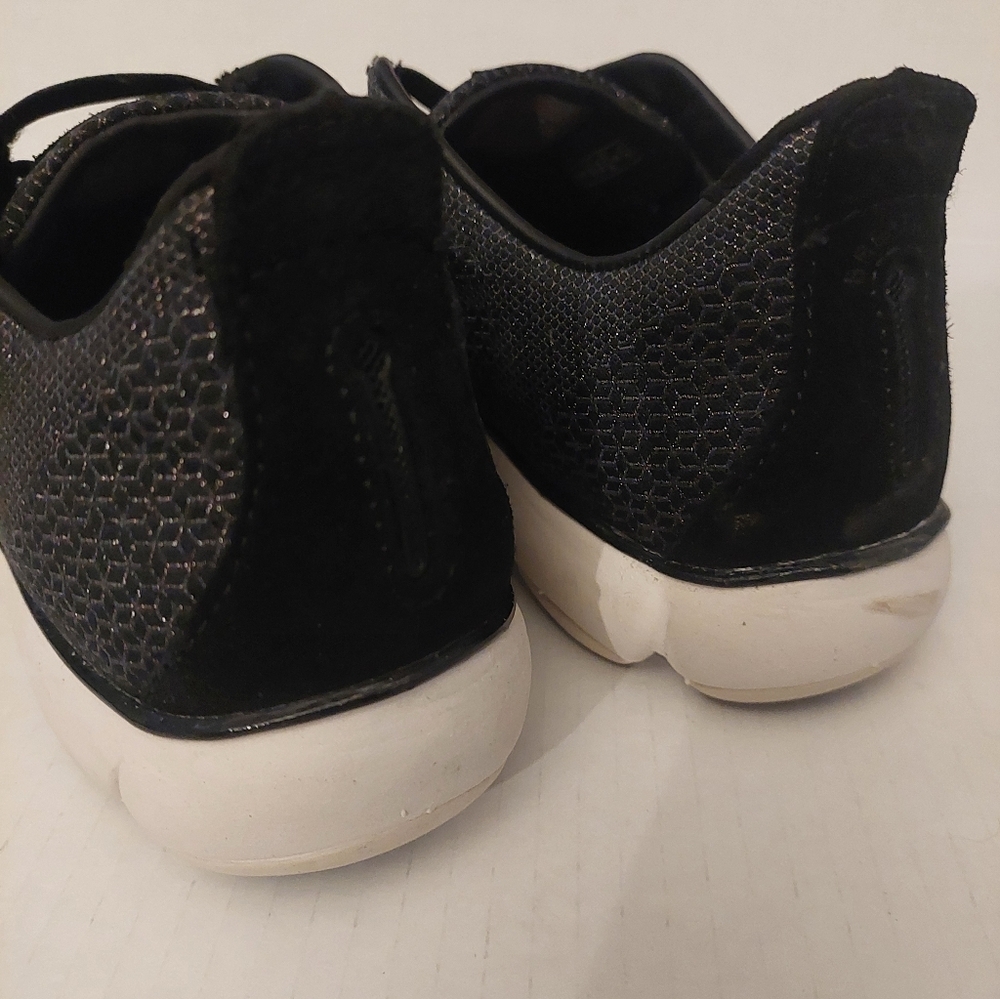 Like New Geox Respira Sneakers Women Sz 9 Breathable System Comfort - Picture 7 of 8
